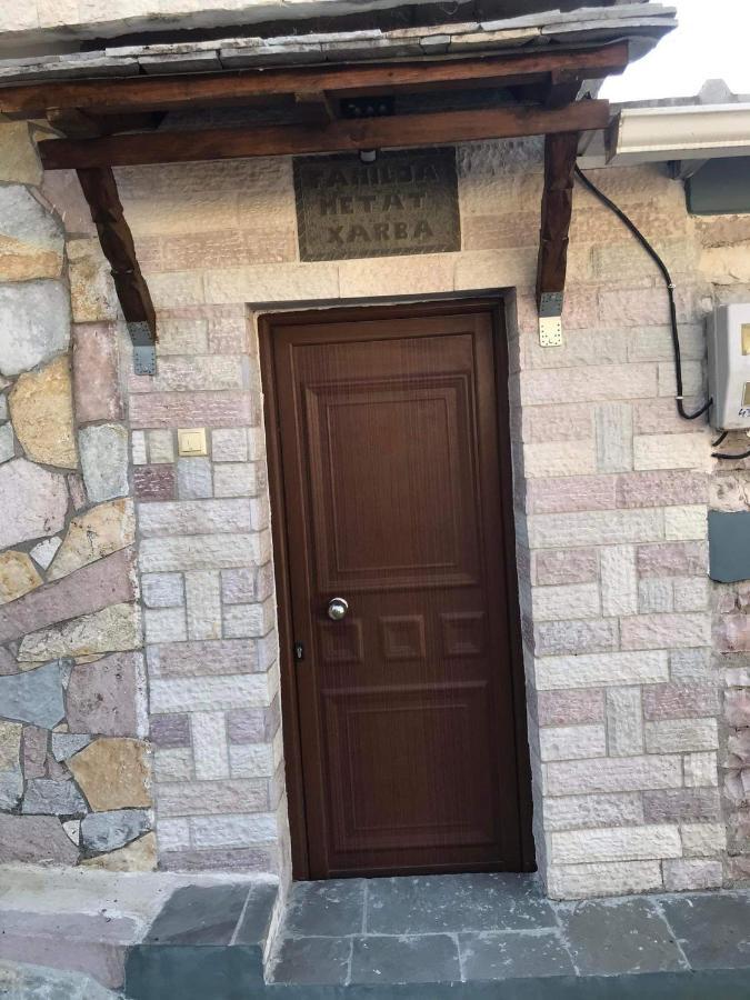 House Hotel Gjirokaster Bagian luar foto